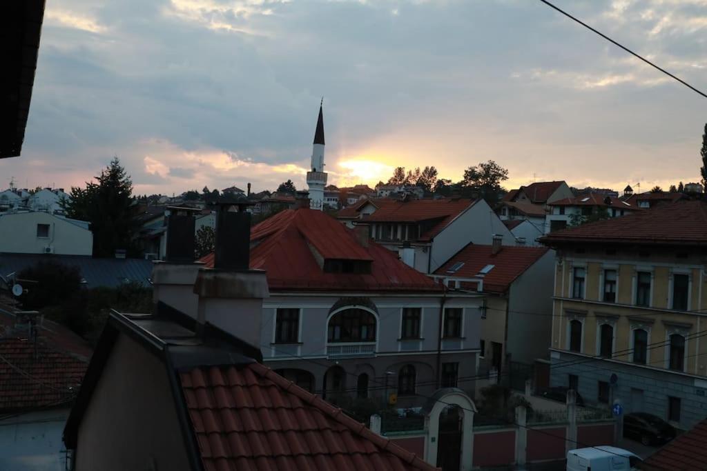 Luxury Apartment Emas Old Town Sarajevo Dream View 외부 사진